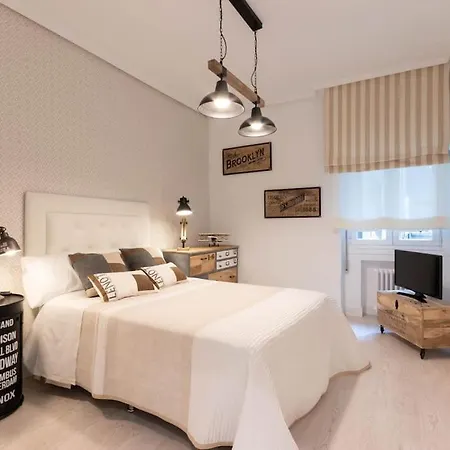 Apartamento Luxury Centro Bilbao Garaje Exterior photo